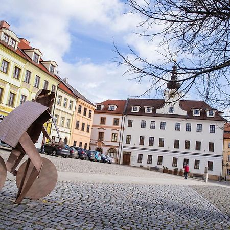 Penzion Amatka Hradec Králové Exteriör bild